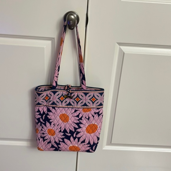 Vera Bradley Handbags - Vera Bradley tote